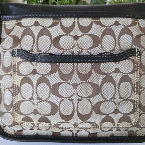 Y2K Coach Bleeker Signature Jacquard Crossbody Black Leather Guitar Strap - Picture 8 of 16